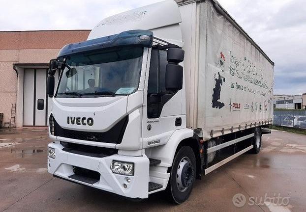IVECO 180 E 28 /P 2016 Euro 6 pianale con centina