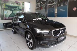 VOLVO XC40 T3 Geartronic Momentum Pro
