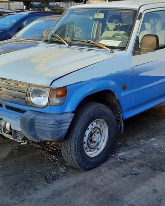 MITSUBISHI PAJERO 1998 - CAMBIO