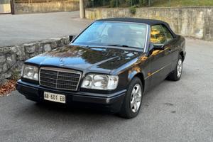Mercedes-benz E 200 cabrio - TARGA ORO