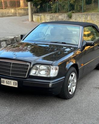 Mercedes-benz E 200 cabrio - TARGA ORO