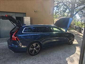 automobile  Volvo V 60