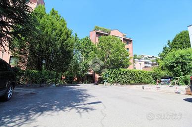2 LOCALI A REGGIO NELL'EMILIA