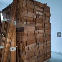 Pavimento in teak aintico