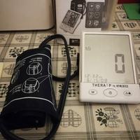 Misuratore di pressione da braccio homedics