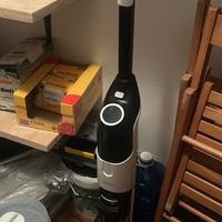Midea aspira e lava