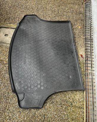 Vasca antiscivolo baule Kia Sportage