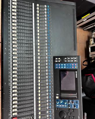 Mixer YAMAHA LS9 32