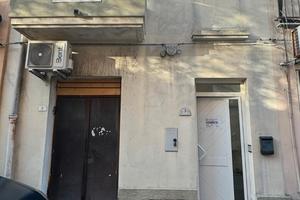 Centrale Indipendente 3 livelli 130 mq Via Colombo