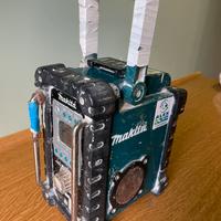 Makita BMR100 AM/FM Radio