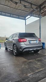 MERCEDES GLA PREMIUM AMG 