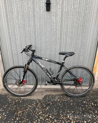 Bicicletta MTB Scorpion FX29