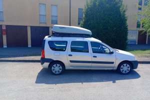 Dacia Logan 1600 auto