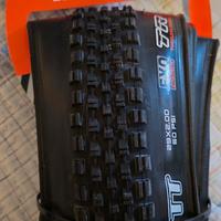 gomma maxxis race tt
