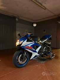 Suzuki Gsxr 750