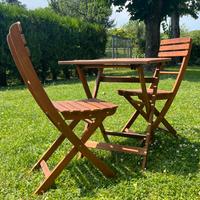 Tavolo e sedie da giardino Ikea