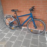 Riverside Touring 520