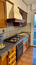 Cucina in Legno Ciliegio + piano in  marmo vero