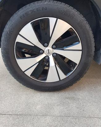 4 (prezzo x  tutte) gomme invernali 235 55 18 104H