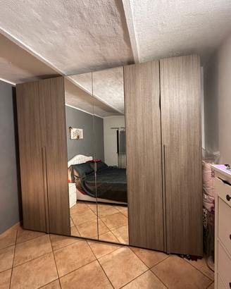 Armadio 6 ante Conforama con specchi-275x247 cm