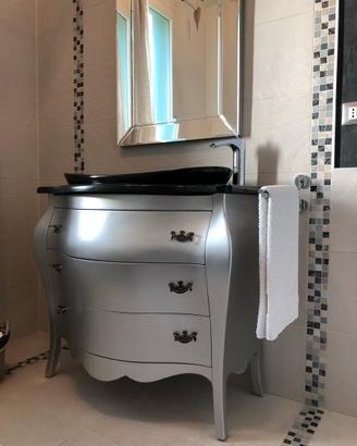MOBILE BAGNO CON RUBINETTERIA