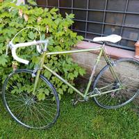 BICI DA CORSA LEGGI TUTTO 