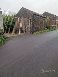 Acireale pozzillo terreno produttivo con rustic