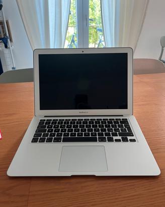 MacBook Air 13 pollici