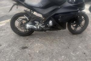 Yamaha Yzf r 125
