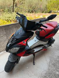 Scooter Aprilia SR 50
