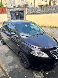 Lancia Ypsilon - 2013