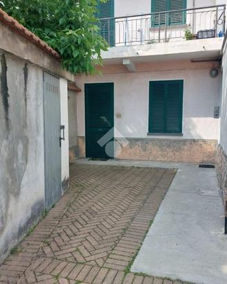 MONOLOCALE A CIRIÈ