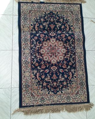 Tappeto persiano blu