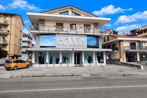 Via Nazionale Torrette : Trilocale con box