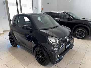 Smart Fortwo 0.9 t Berlin Black Superpassion 90cv 