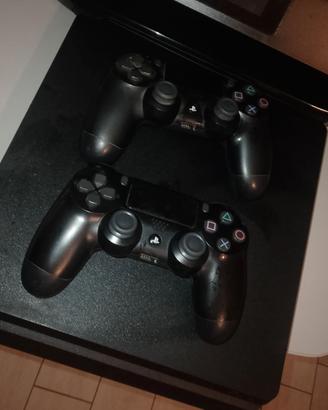 PS4 e 2 Joystik