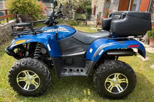 ARTIC CAT 700- Quad Atv. CON CINGOLI DA NEVE