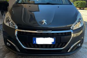 Peugeot 208 1.6 hdi