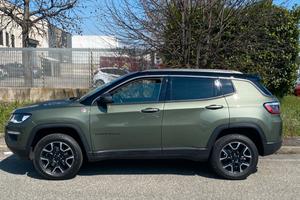 Altamente capace e confortevole Compass Trailhawk