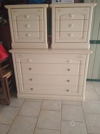 como' e  comodini stile shabby chic 
