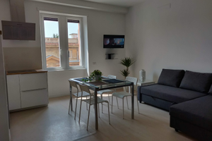 Trilocale locaz. roma re di roma / san giovanni