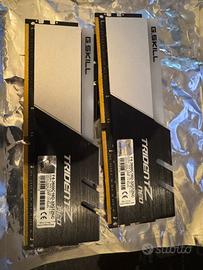 32 GB DDR4 CL16 3600MHz RGB G.Skill Trident