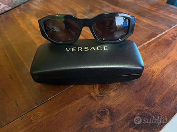 Occhiali da sole Versace