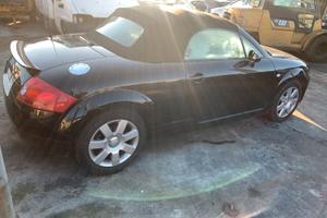 Ricambi Audi TT cabrio 2005 benzina bvp