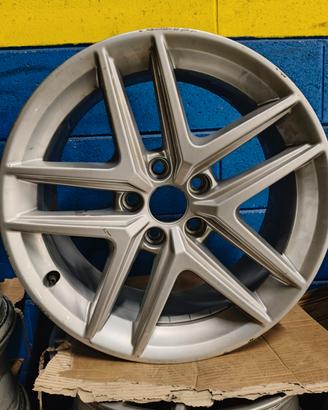 KIT 4 CERCHI 17 POLLICI ORIGINALI AUDI VW SEAT
