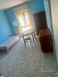 Stanza singola con chiave in mano