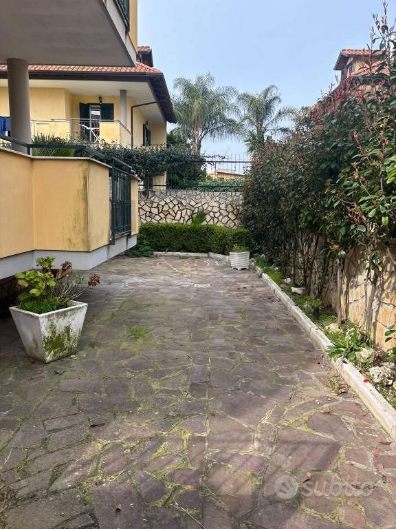House in Giugliano in Campania, Lago Patria - Altro