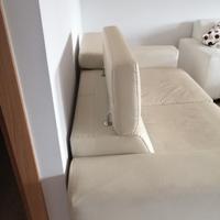 Divano in ecopelle con letto