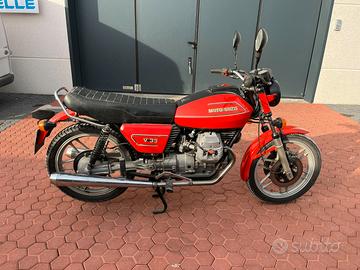 Moto Guzzi V 35 - 1979