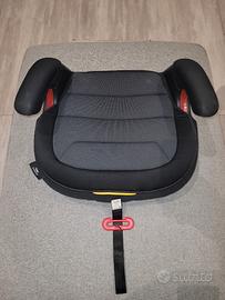 Seggiolino rialzo auto Peg Perego  ISOFIX 15-36 kg